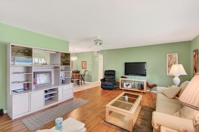 417 High Point Boulevard D, Delray Beach, FL 33445