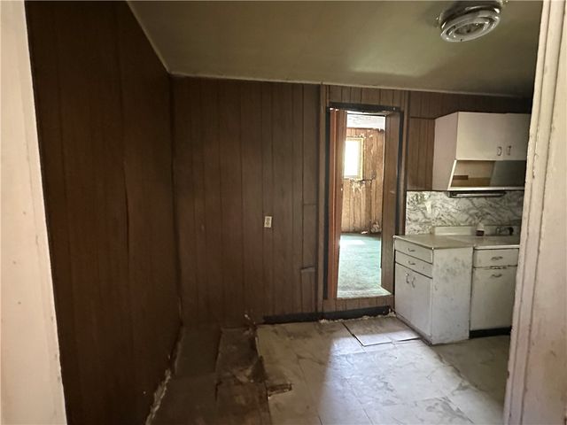 1302 Coal St, Wilkinsburg, PA 15221