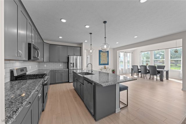 8924 Leatherleaf Drive, Columbia Station, OH 44028