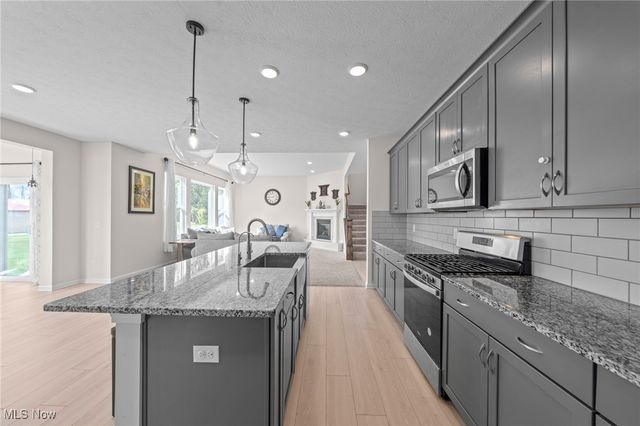 8924 Leatherleaf Drive, Columbia Station, OH 44028