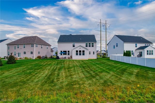 8924 Leatherleaf Drive, Columbia Station, OH 44028