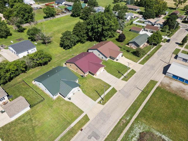 200 N Main Street, Baxter, IA 50028