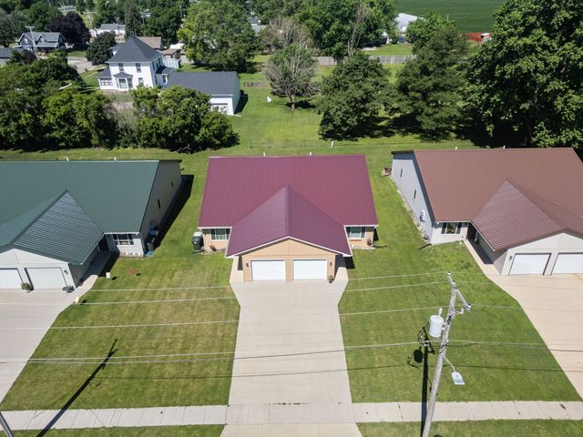 200 N Main Street, Baxter, IA 50028