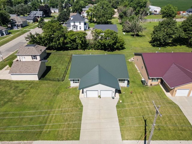 200 N Main Street, Baxter, IA 50028