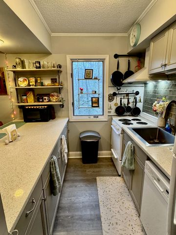 103 Highland Drive, 103, Highland Heights, KY 41076