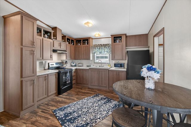 701 Canal Drive, Point Blank, TX 77364