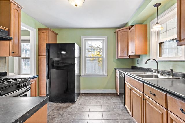 15 Cooper Street, East Providence, RI 02914