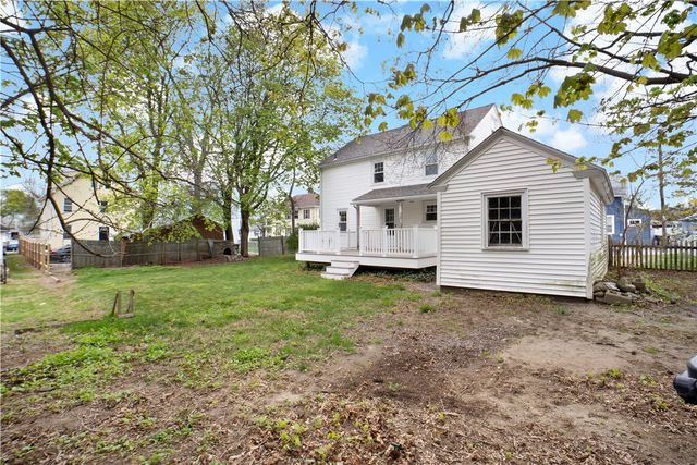 15 Cooper Street, East Providence, RI 02914