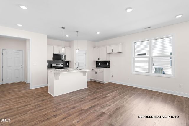 121 Longfield Court, Dunn, NC 28334