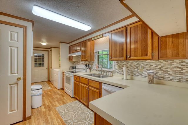 331 Rocky Circle, Blairsville, GA 30512