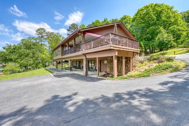 331 Rocky Circle, Blairsville, GA 30512