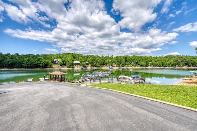 331 Rocky Circle, Blairsville, GA 30512