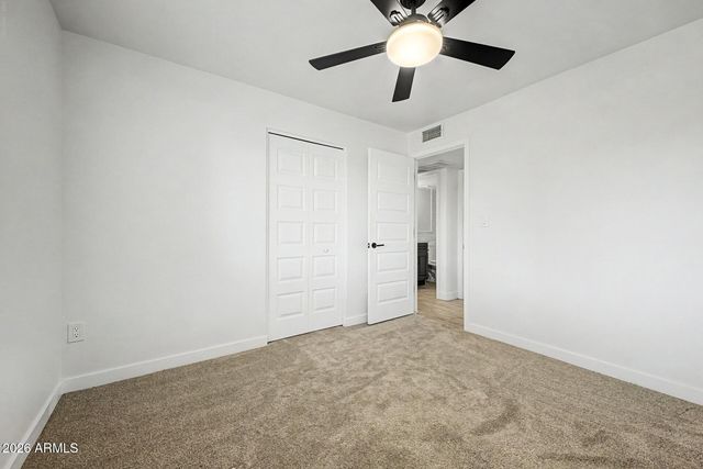 5813 S COLLEGE Avenue, Tempe, AZ 85283