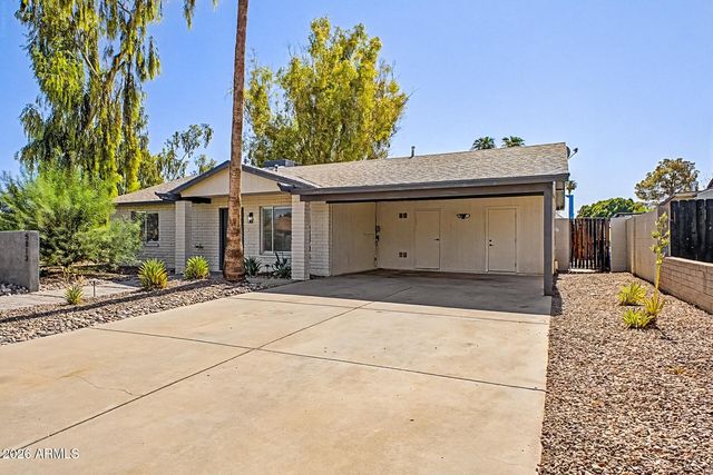 5813 S COLLEGE Avenue, Tempe, AZ 85283