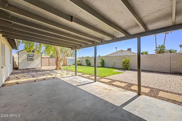 5813 S COLLEGE Avenue, Tempe, AZ 85283