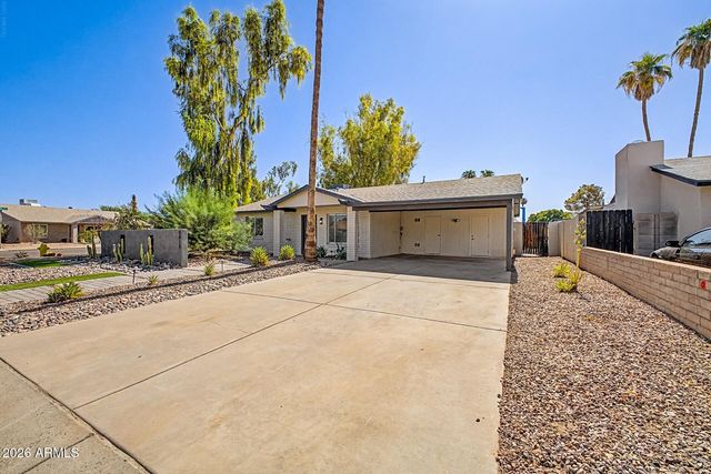 5813 S COLLEGE Avenue, Tempe, AZ 85283