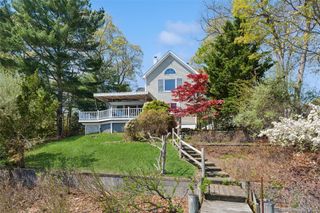 425 Briarwood Lane, Cutchogue, NY 11935