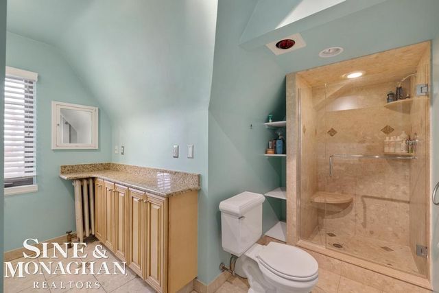 30 Cranford Lane, Grosse Pointe, MI 48230