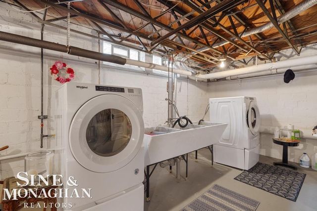 30 Cranford Lane, Grosse Pointe, MI 48230