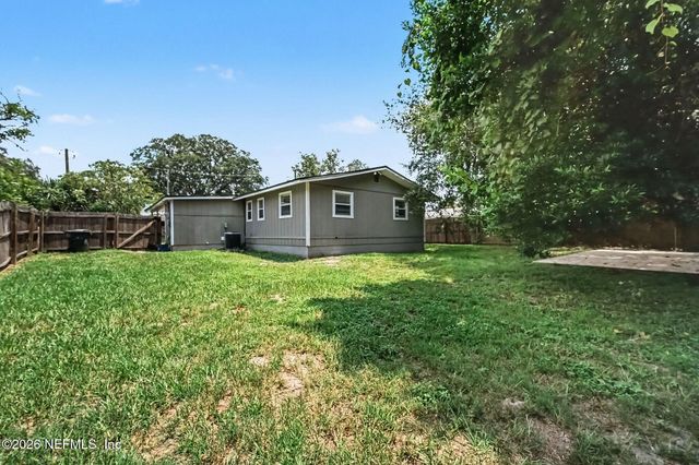 505 N VERMONT Avenue, Green Cove Springs, FL 32043