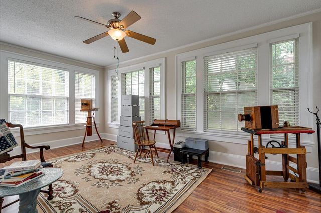 205 Gillespie Terrace, Chattanooga, TN 37411