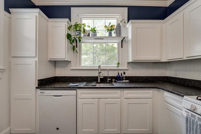 205 Gillespie Terrace, Chattanooga, TN 37411