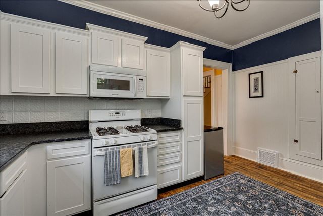 205 Gillespie Terrace, Chattanooga, TN 37411