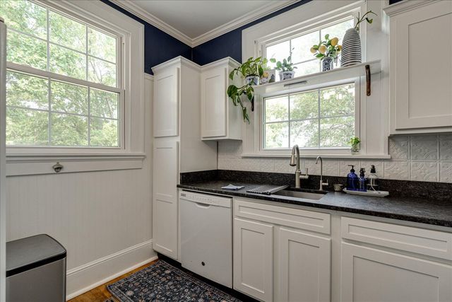 205 Gillespie Terrace, Chattanooga, TN 37411