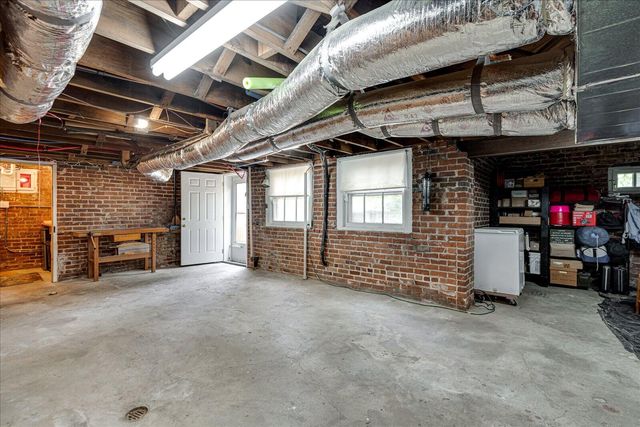205 Gillespie Terrace, Chattanooga, TN 37411