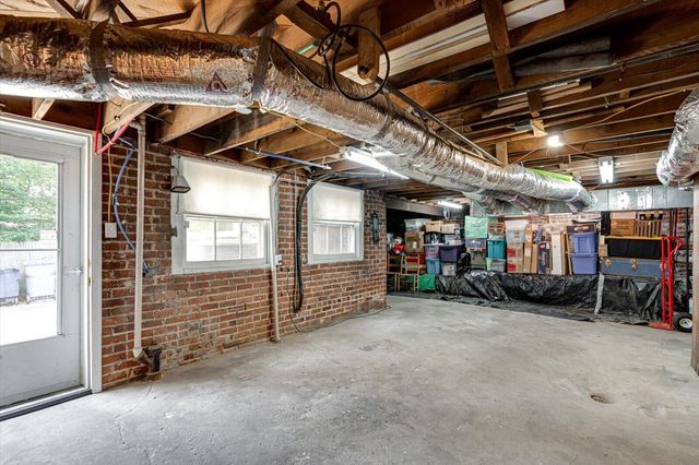 205 Gillespie Terrace, Chattanooga, TN 37411