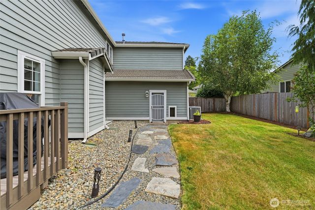 1404 Amber Boulevard SE, Puyallup, WA 98372