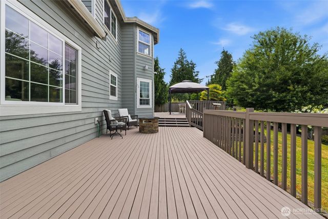 1404 Amber Boulevard SE, Puyallup, WA 98372