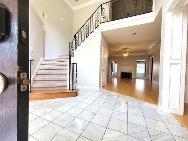 2214 Old South Drive, Richmond, TX 77406