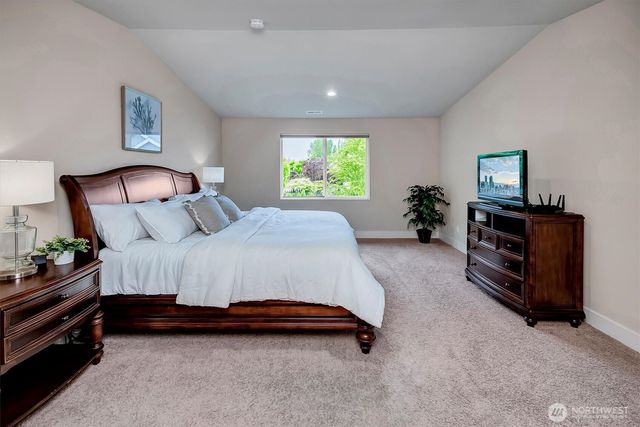 5231 NE 6th Street, Renton, WA 98059