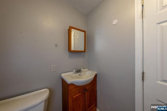 468 Hamburg Turnpike, West Milford, NJ 07480