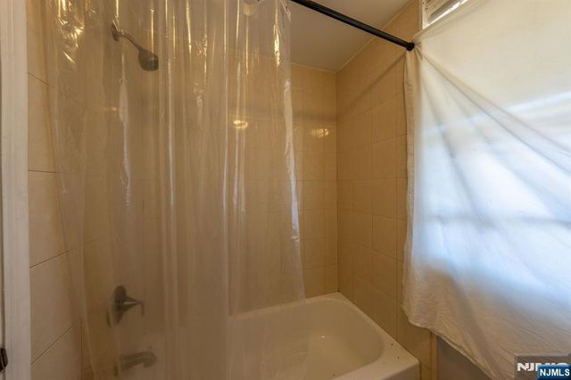 468 Hamburg Turnpike, West Milford, NJ 07480