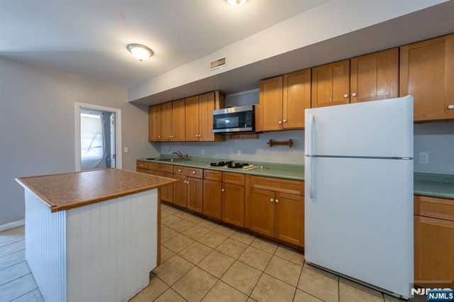 468 Hamburg Turnpike, West Milford, NJ 07480