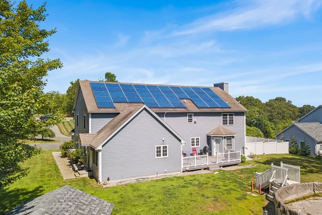 5 Evas Terrace, Wolcott, CT 06716
