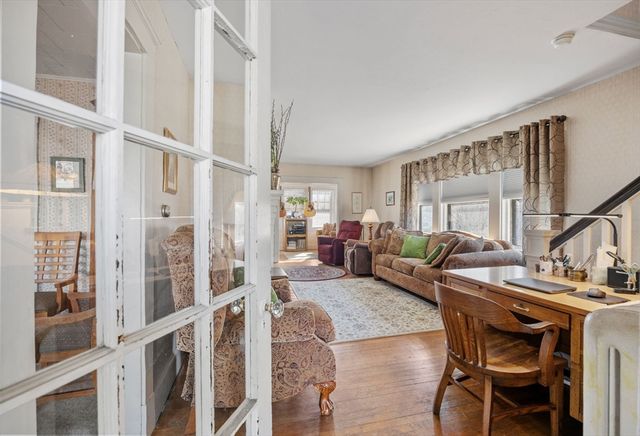 54 West St, Brockton, MA 02301