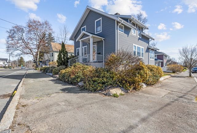 54 West St, Brockton, MA 02301