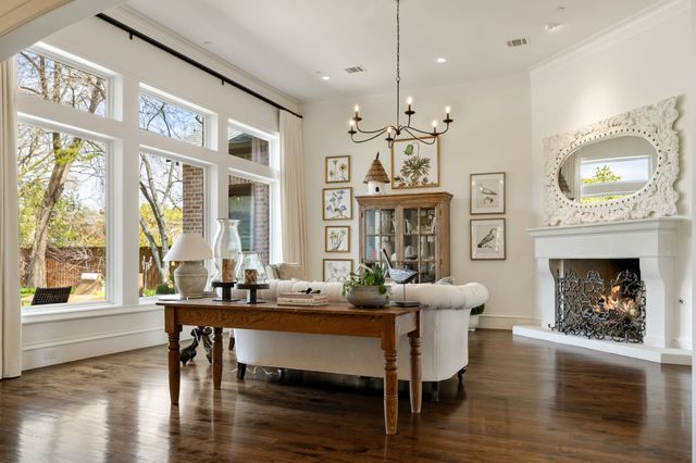 4719 Forest Lane, Dallas, TX 75244