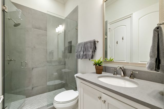 4719 Forest Lane, Dallas, TX 75244