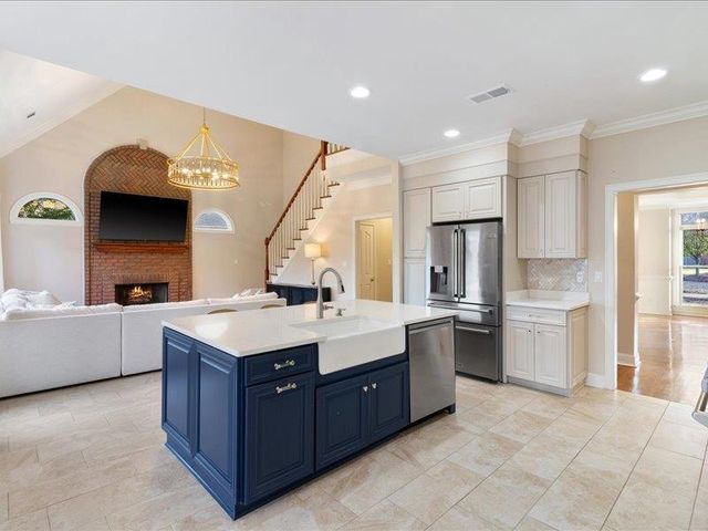 2530 HALLE PKY, Collierville, TN 38017