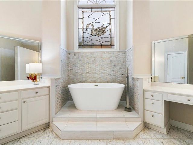 2530 HALLE PKY, Collierville, TN 38017