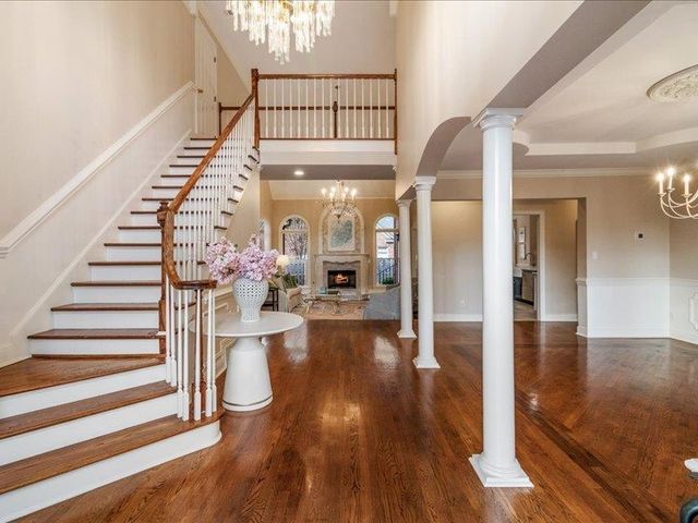 2530 HALLE PKY, Collierville, TN 38017