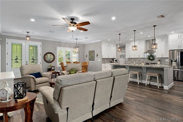 5327 N Mallows Circle, Beverly Hills, FL 34465