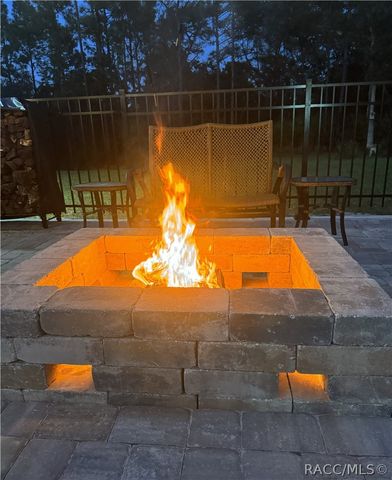 5327 N Mallows Circle, Beverly Hills, FL 34465