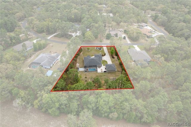 5327 N Mallows Circle, Beverly Hills, FL 34465