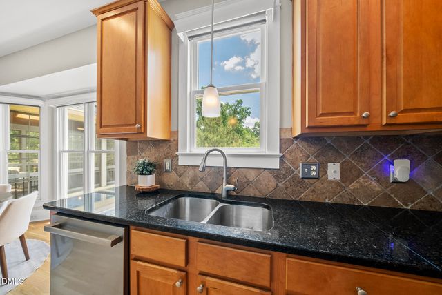 5609 Cary Glen Boulevard, Cary, NC 27519