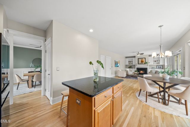 5609 Cary Glen Boulevard, Cary, NC 27519